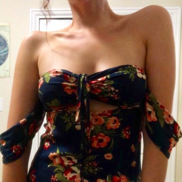 FLYNN SKYE Floral Maxi Dress - Size Small - Picture 4 of 10